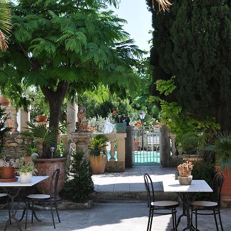 Le Saint Victor Hotel Mirabel-aux-Baronnies Kültér fotó